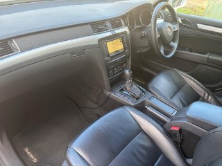 /photos/10278/abf3c6f8-2714-4430-8d40-ab2cf20be521_i320x240.jpg
