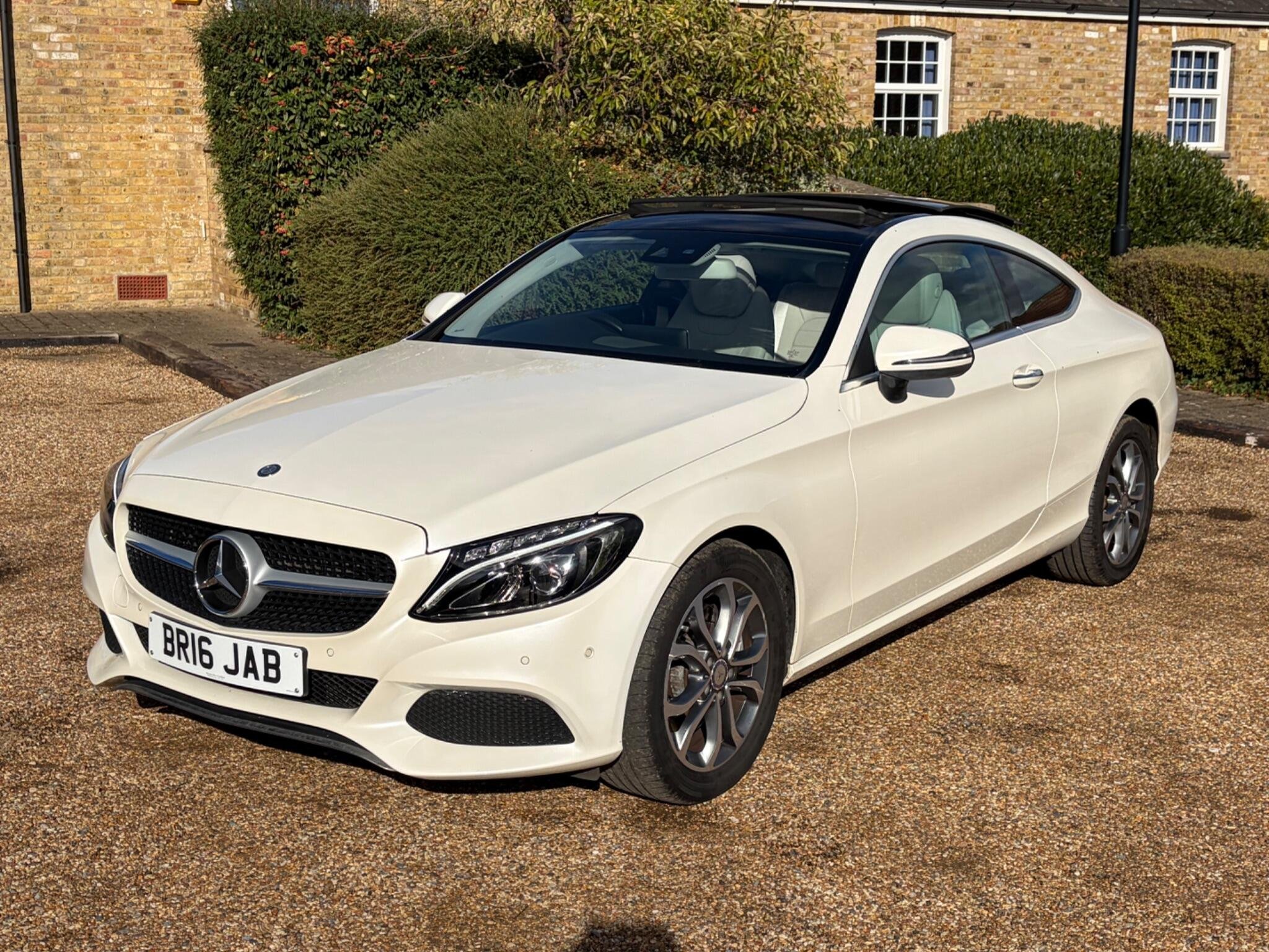 2016 Mercedes-Benz C-Class